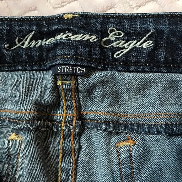 American Eagle Jean Shorts - Picture 3 of 4